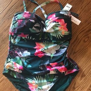 La Blanca floral one piece Hunter Green